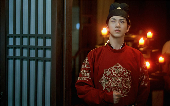 《大唐明月》初见版预告 许魏洲首演古装红衣造型帅气俊美